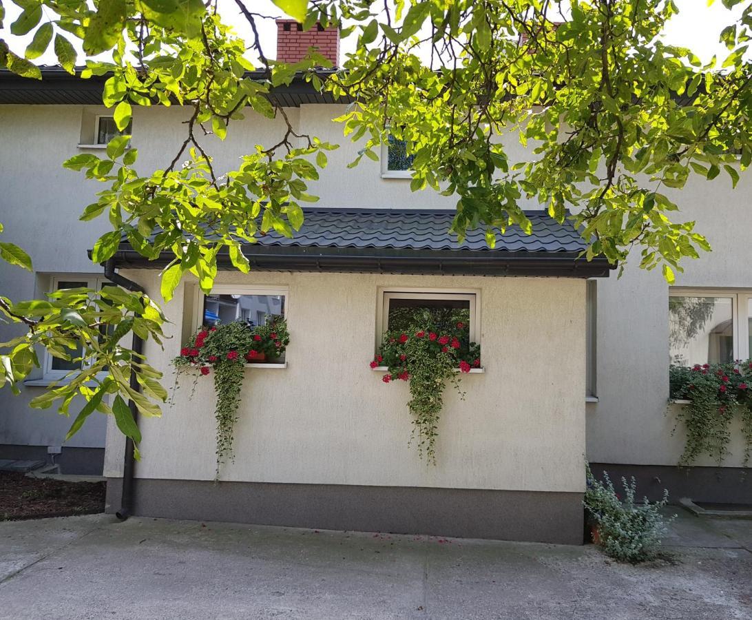 Domek Podrozniczy Łódź Buitenkant foto